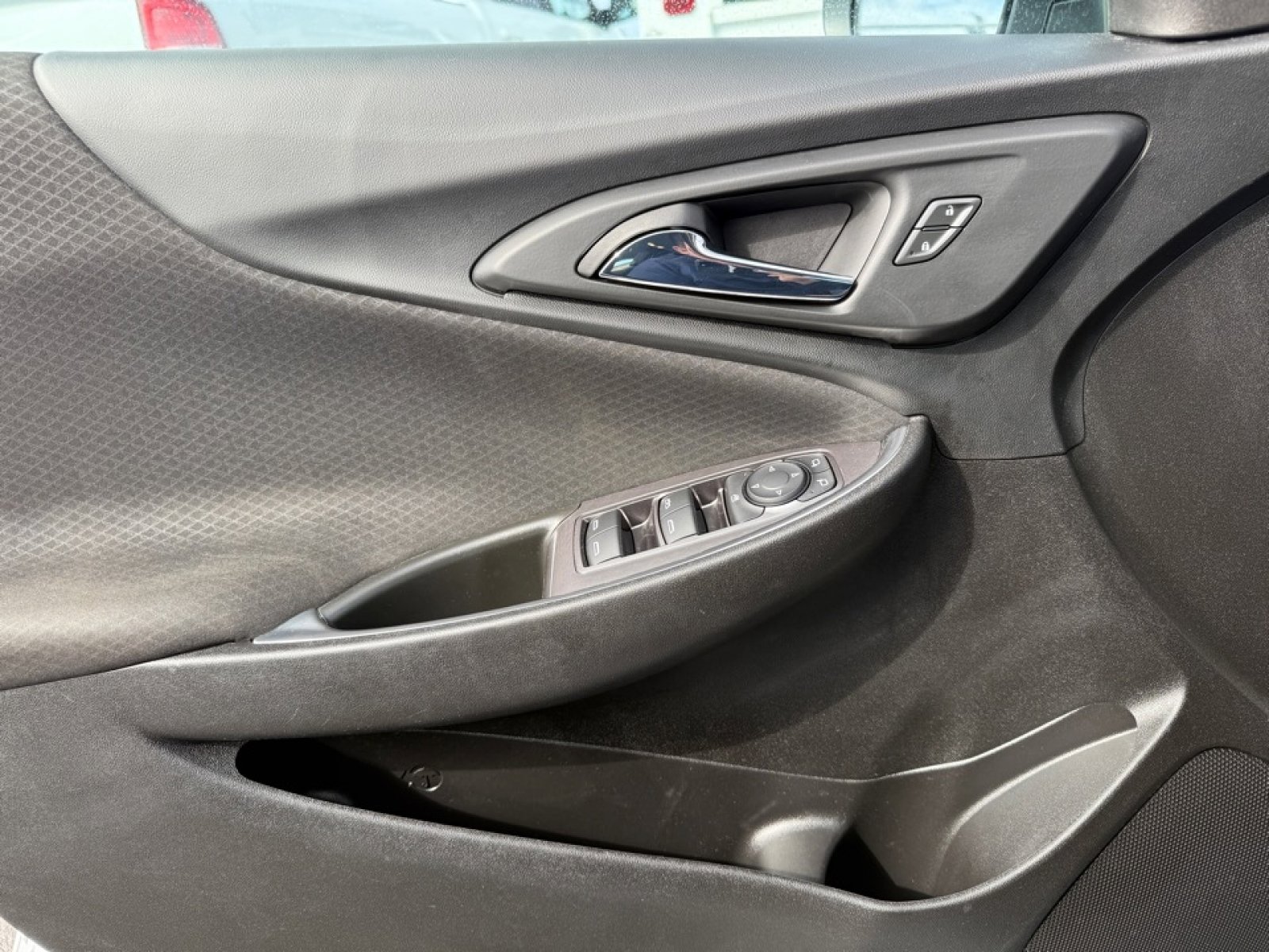 Used 2021 Chevrolet Malibu LT image 33