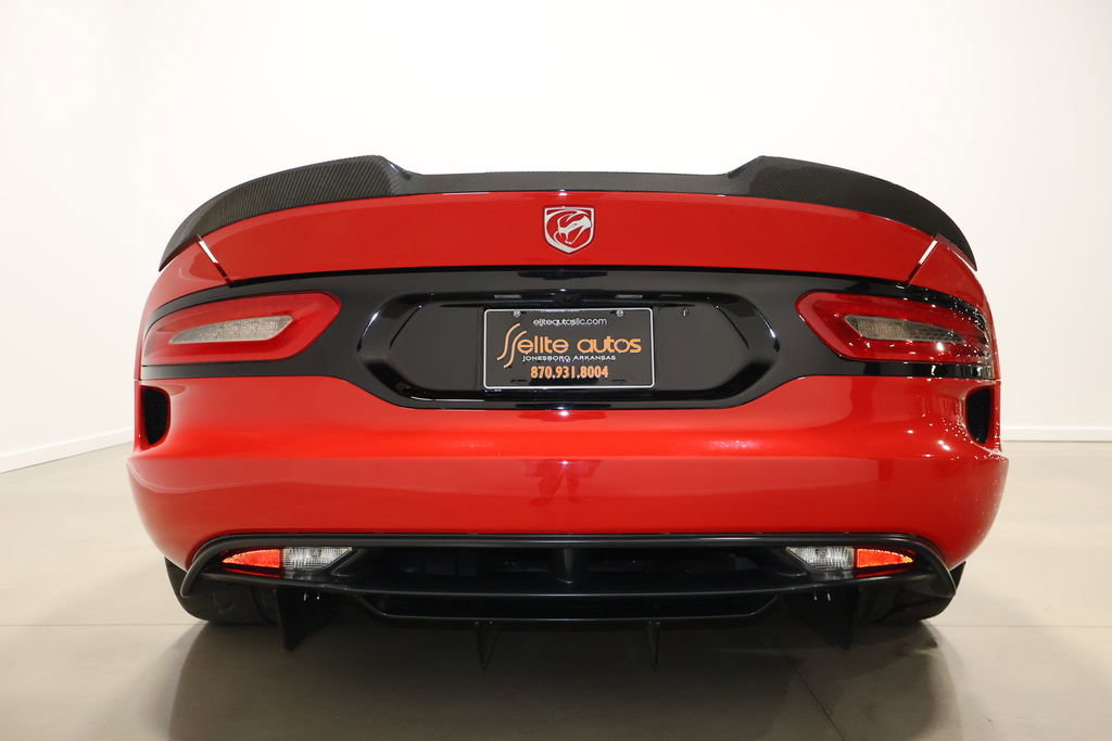 Used 2013 SRT Viper GTS w/ GTS Laguna Interior Pkg image 48