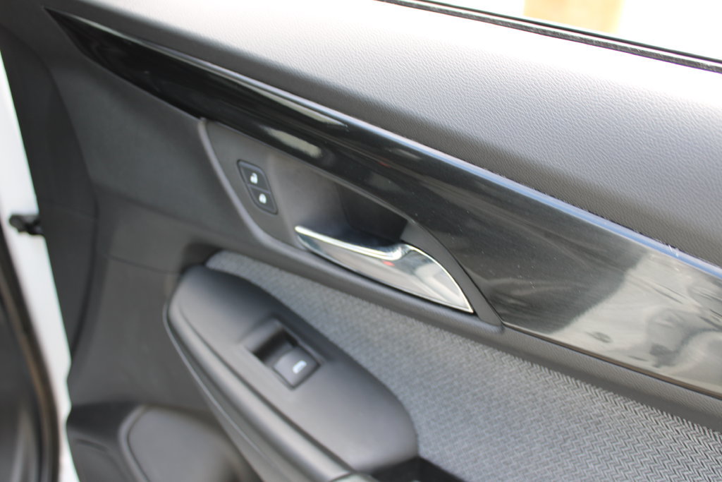 Used 2025 Chevrolet TrailBlazer LT FWD image 20