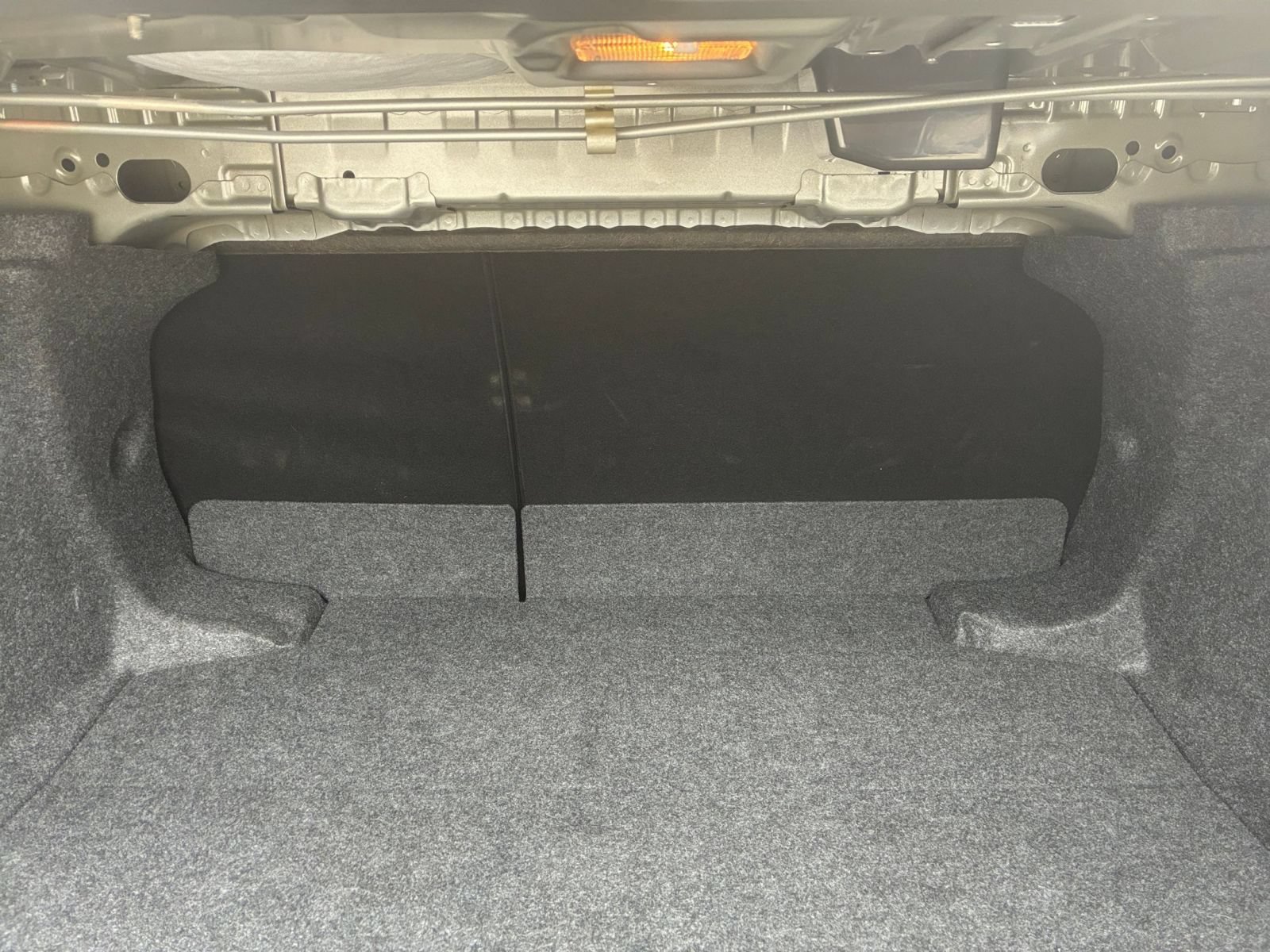 Used 2025 Toyota Corolla LE FWD image 25