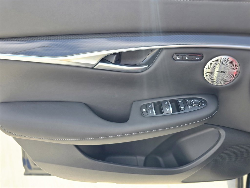 New 2025 INFINITI QX50 Sport image 15