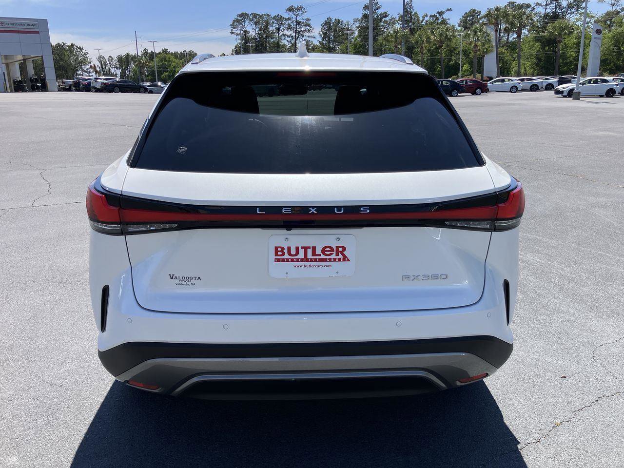 Used 2025 Lexus RX 350 Premium w/ Accessory Package (Z1) image 4