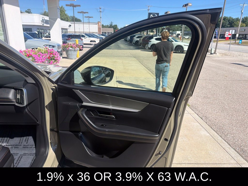 Certified 2026 MAZDA CX-70 3.3 Turbo w/ Premium Package AWD/4WD image 15