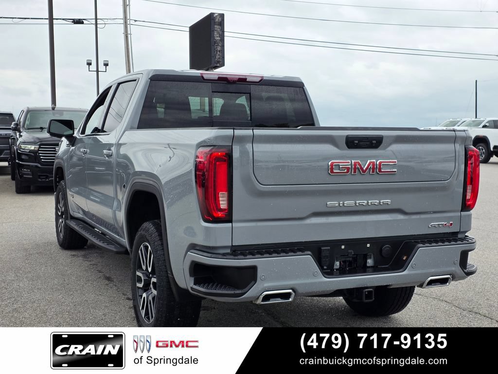 Used 2024 GMC Sierra 1500 AT4 w/ Technology Package AWD/4WD image 5