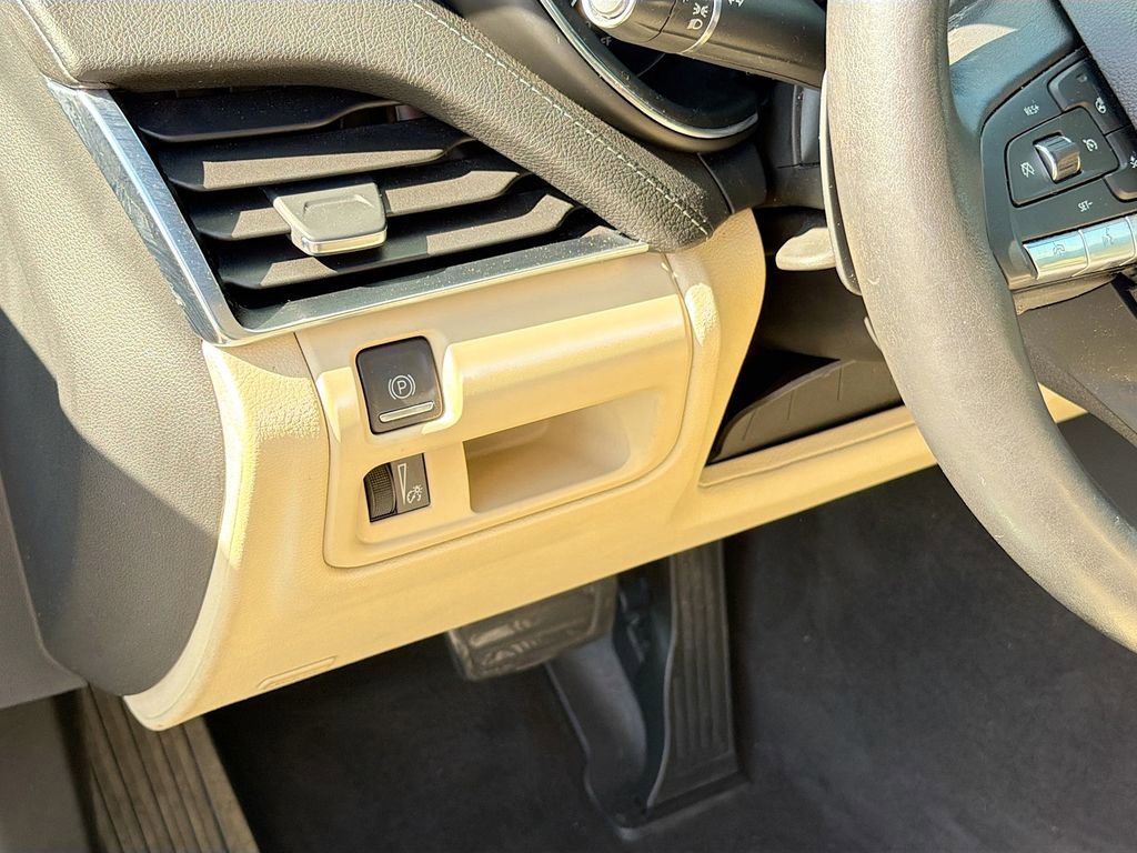 Used 2020 Cadillac CT5 Luxury w/ Sun And Sound Package image 10