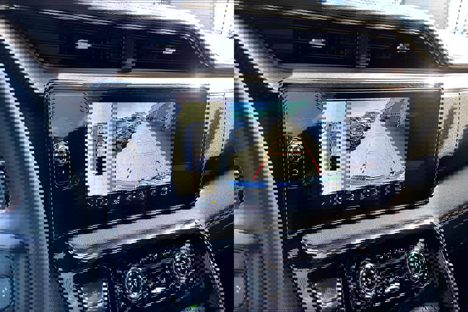 Used 2023 GMC Sierra 1500 AT4 image 29