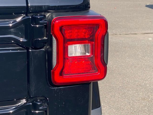 New 2025 Jeep Wrangler Sahara w/ Safety Group image 15