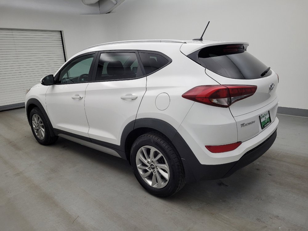 Used 2017 Hyundai Tucson SE AWD/4WD image 3