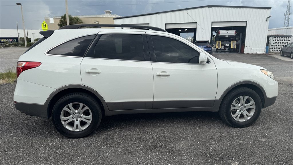 Used 2011 Hyundai Veracruz GLS FWD image 6