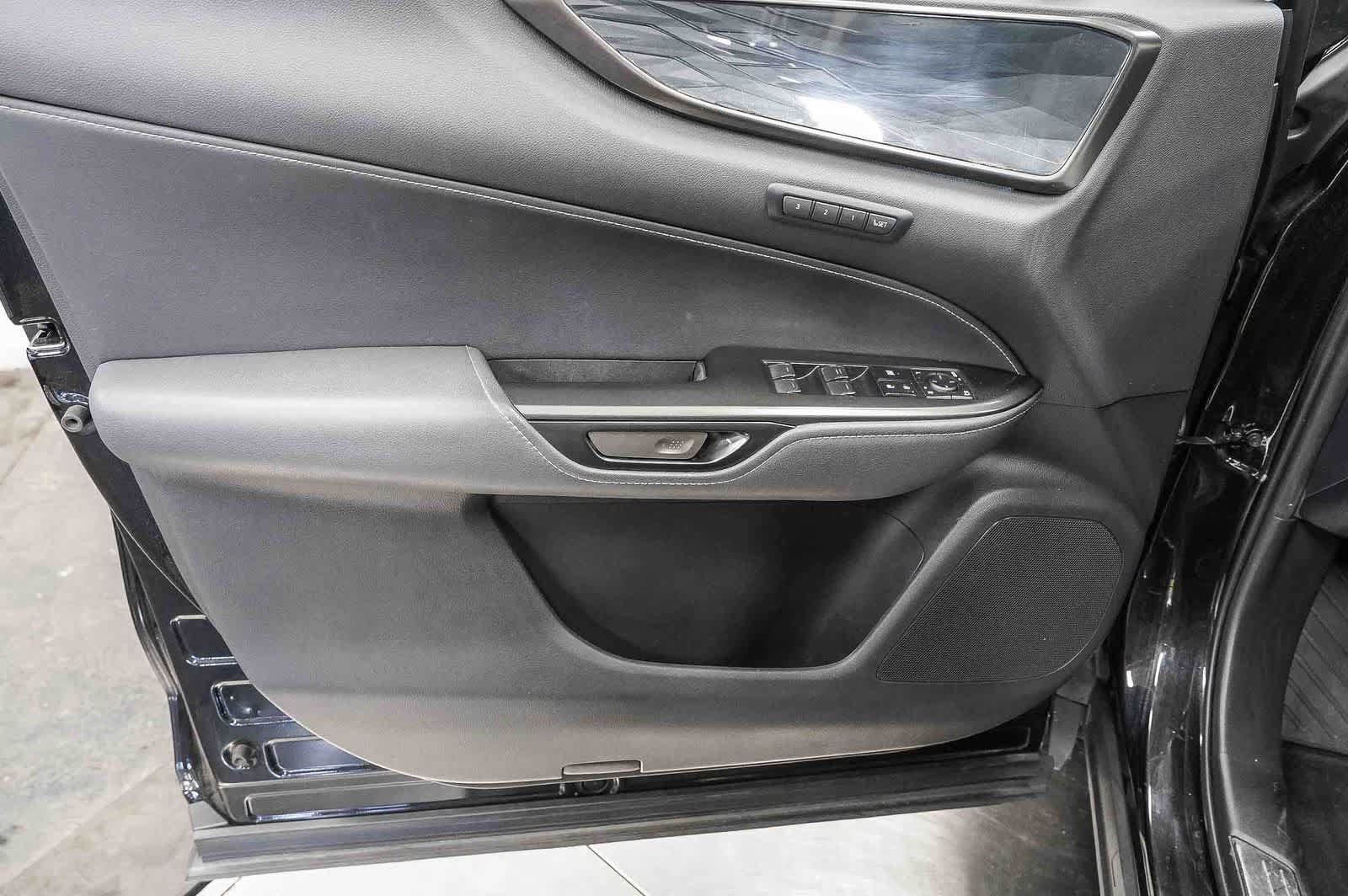 Used 2025 Lexus NX 350h AWD w/ Accessory Package (2T) image 22