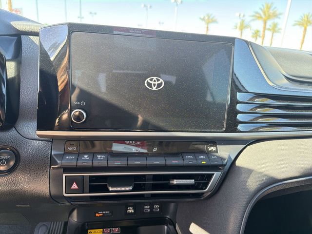 Used 2025 Toyota Camry LE FWD image 19