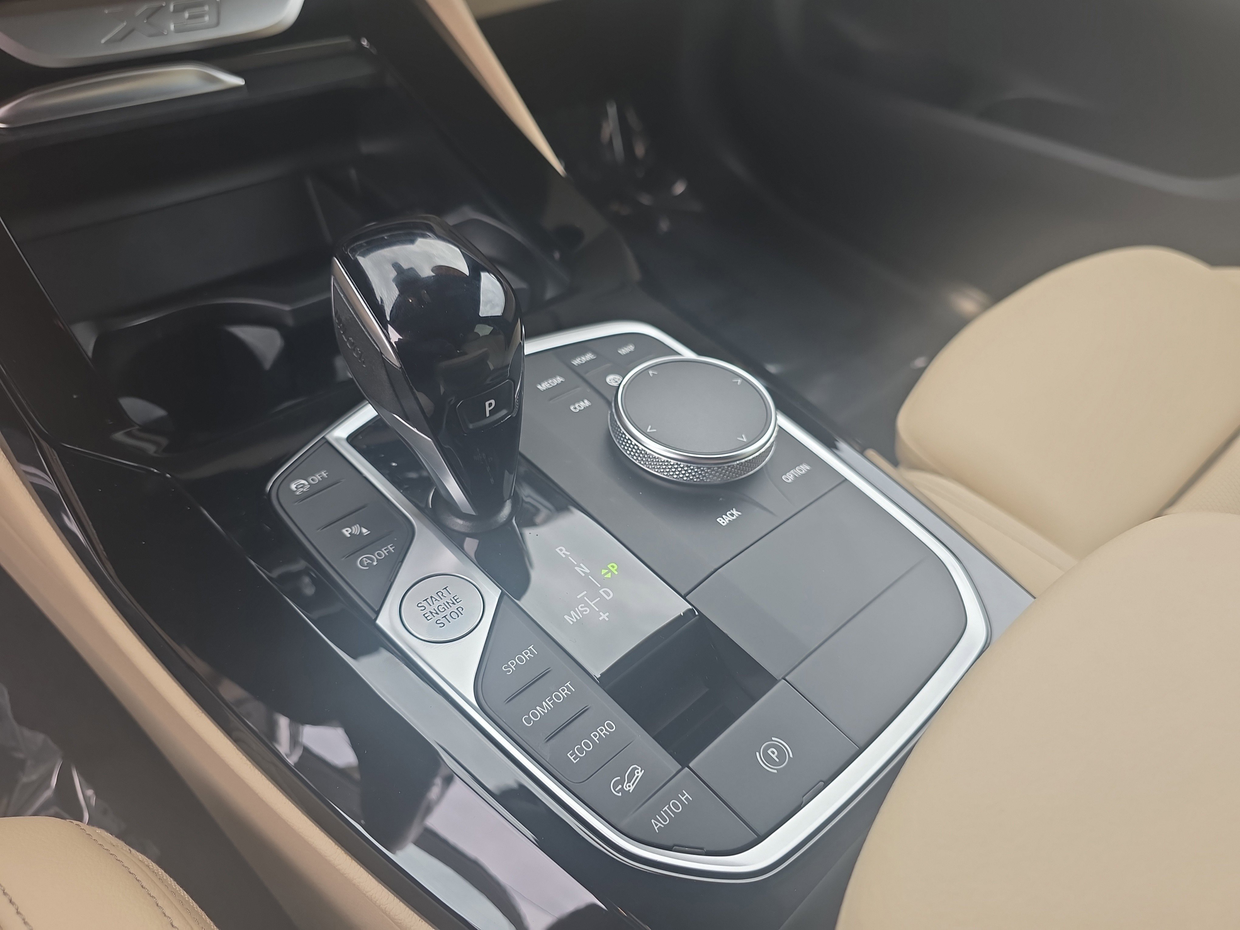 Certified 2022 BMW X3 xDrive30i w/ Premium Package 2 (ZPA) image 28