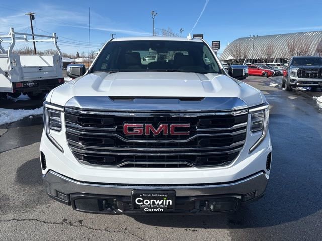 Certified 2025 GMC Sierra 1500 SLT image 3
