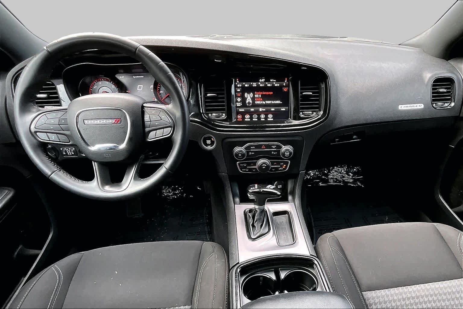 Used 2023 Dodge Charger SXT w/ Blacktop Package RWD image 15