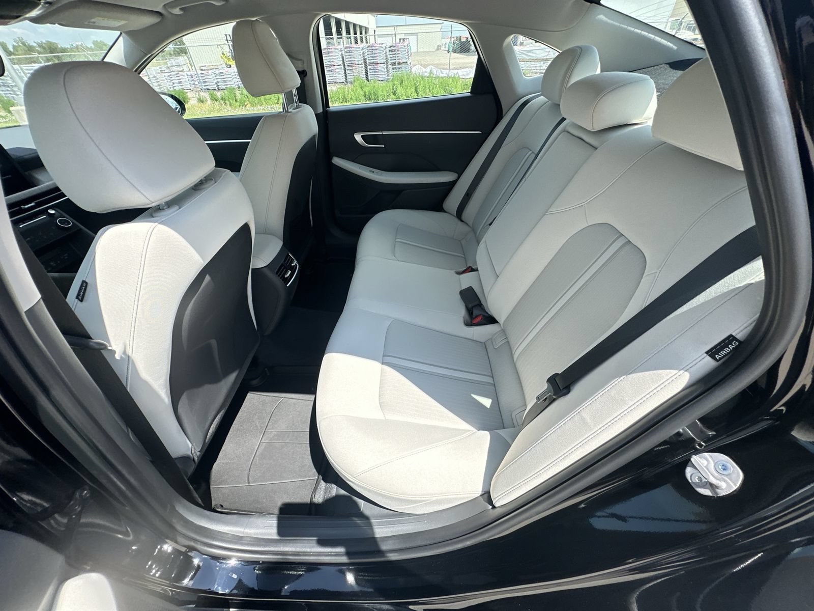 Used 2025 Hyundai Sonata SEL FWD image 23