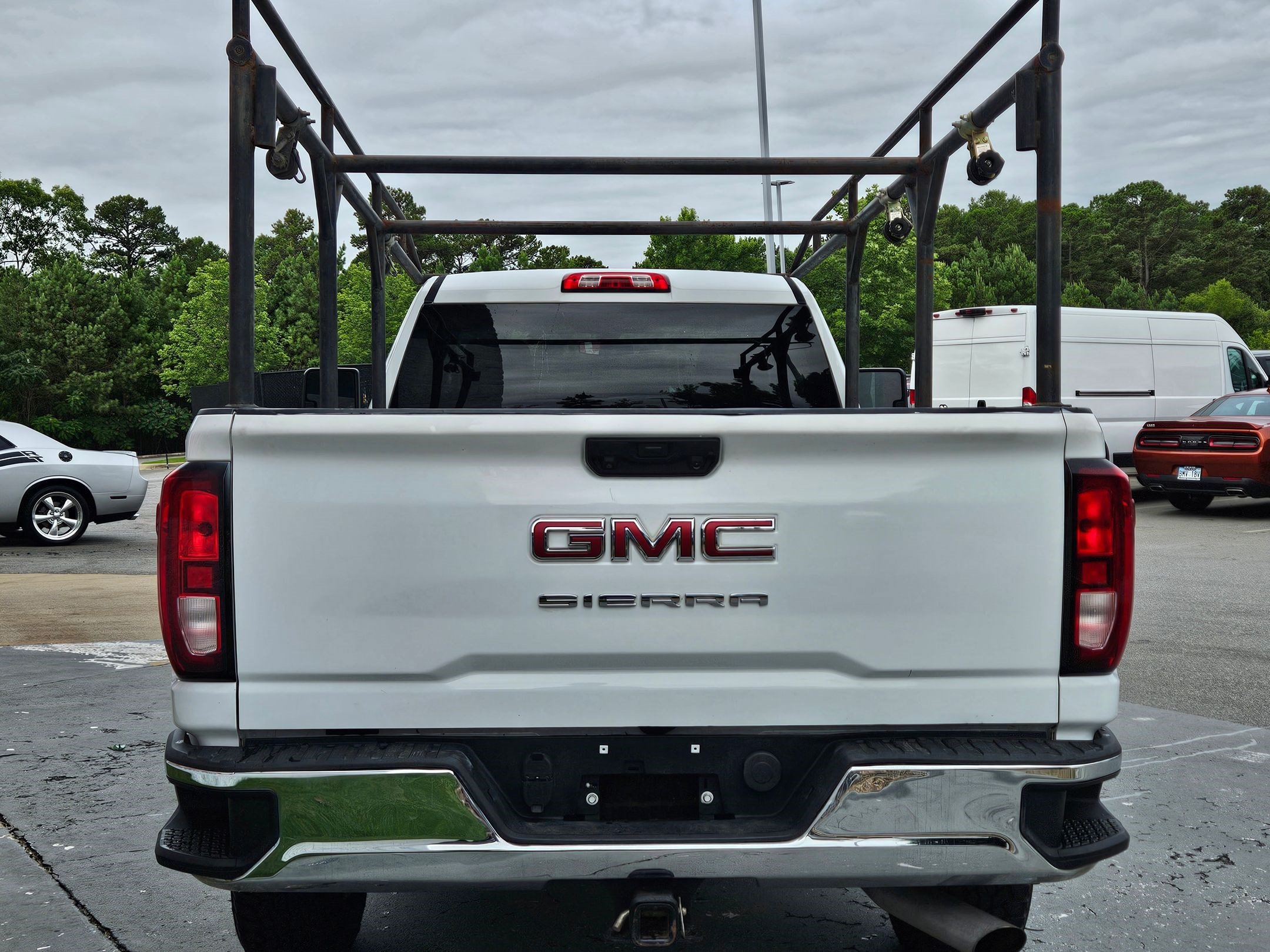 Used 2021 GMC Sierra 2500 2WD Regular Cab w/ Convenience Package image 6