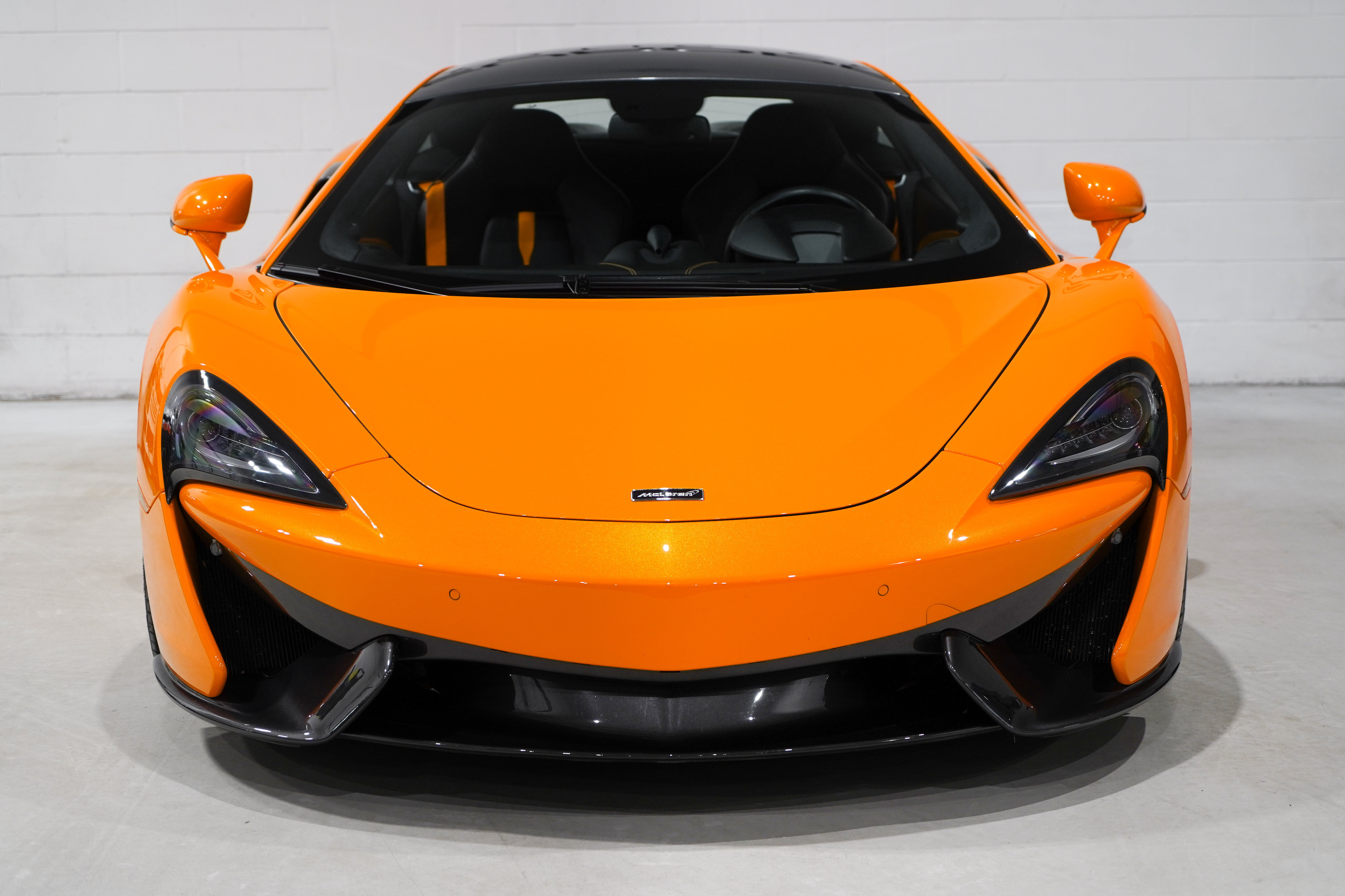 Used 2017 McLaren 570S Coupe RWD image 5