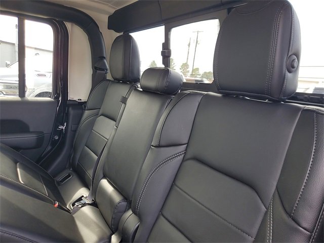 Used 2022 Jeep Gladiator Overland w/ Popular Equipment Package image 10