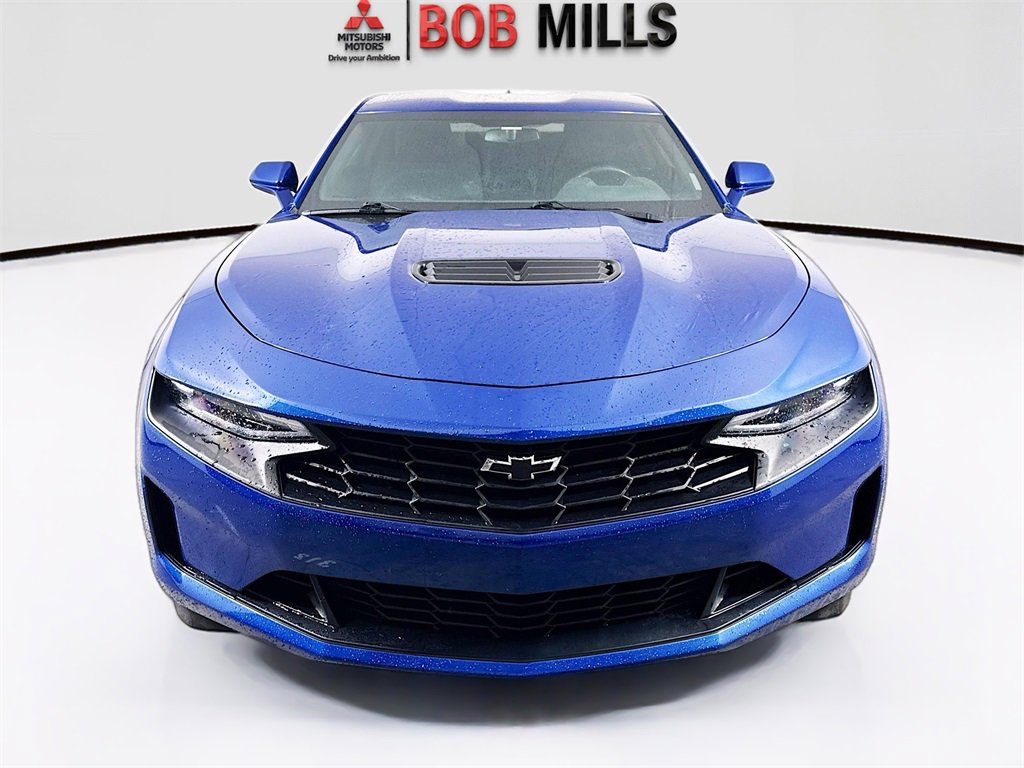 Used 2023 Chevrolet Camaro LT w/ Technology Package image 2