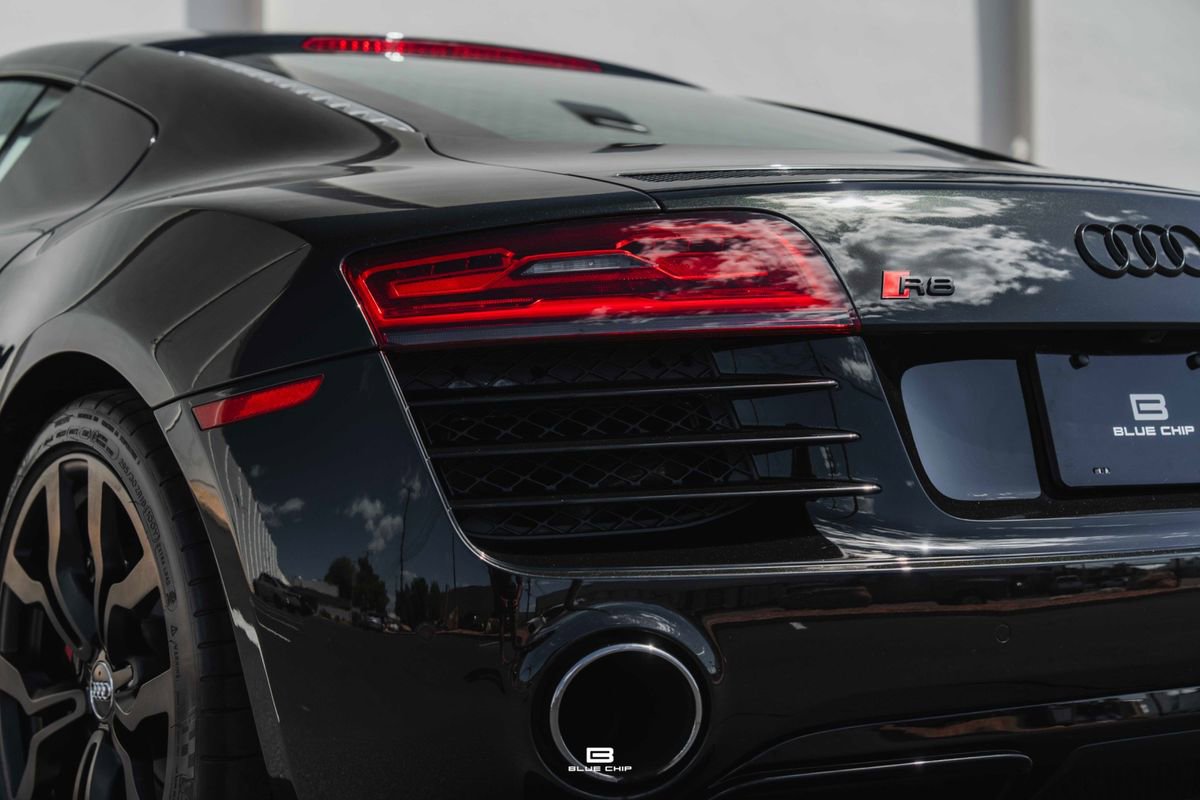Used 2014 Audi R8 V10 AWD/4WD image 16