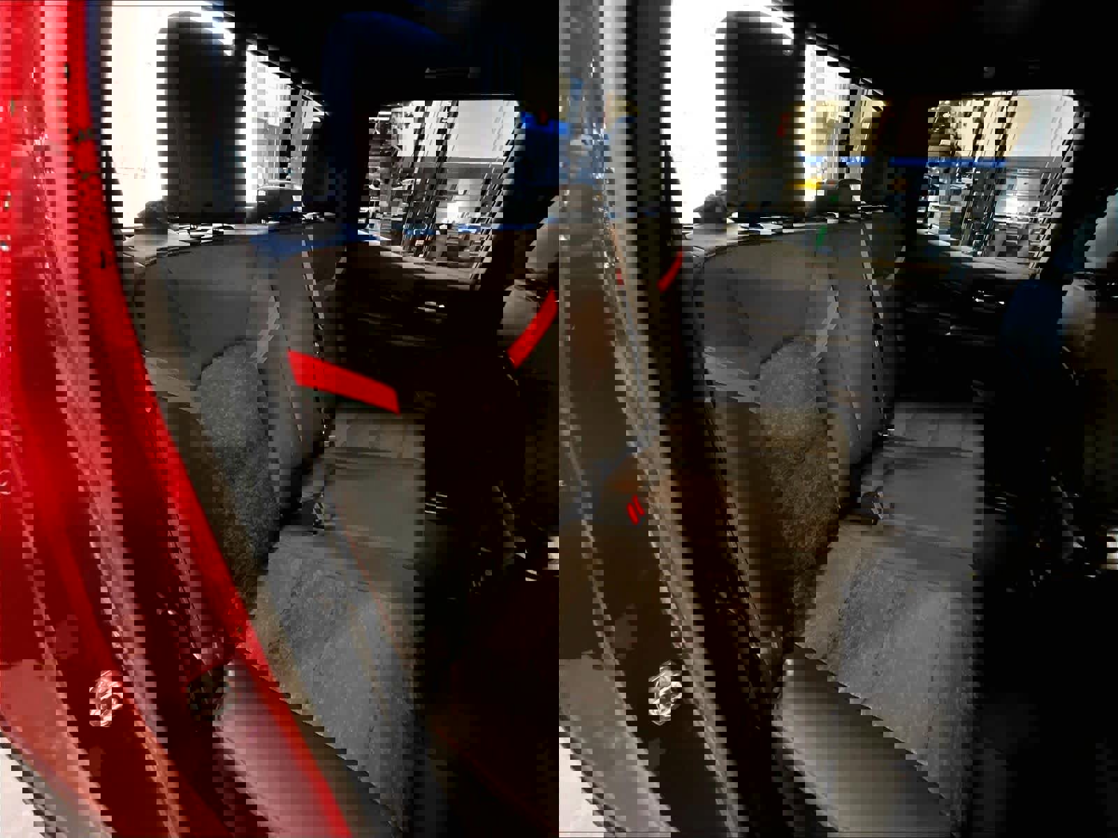 Used 2023 Chevrolet Colorado Z71 w/ Z71 Convenience Package 2 AWD/4WD image 16