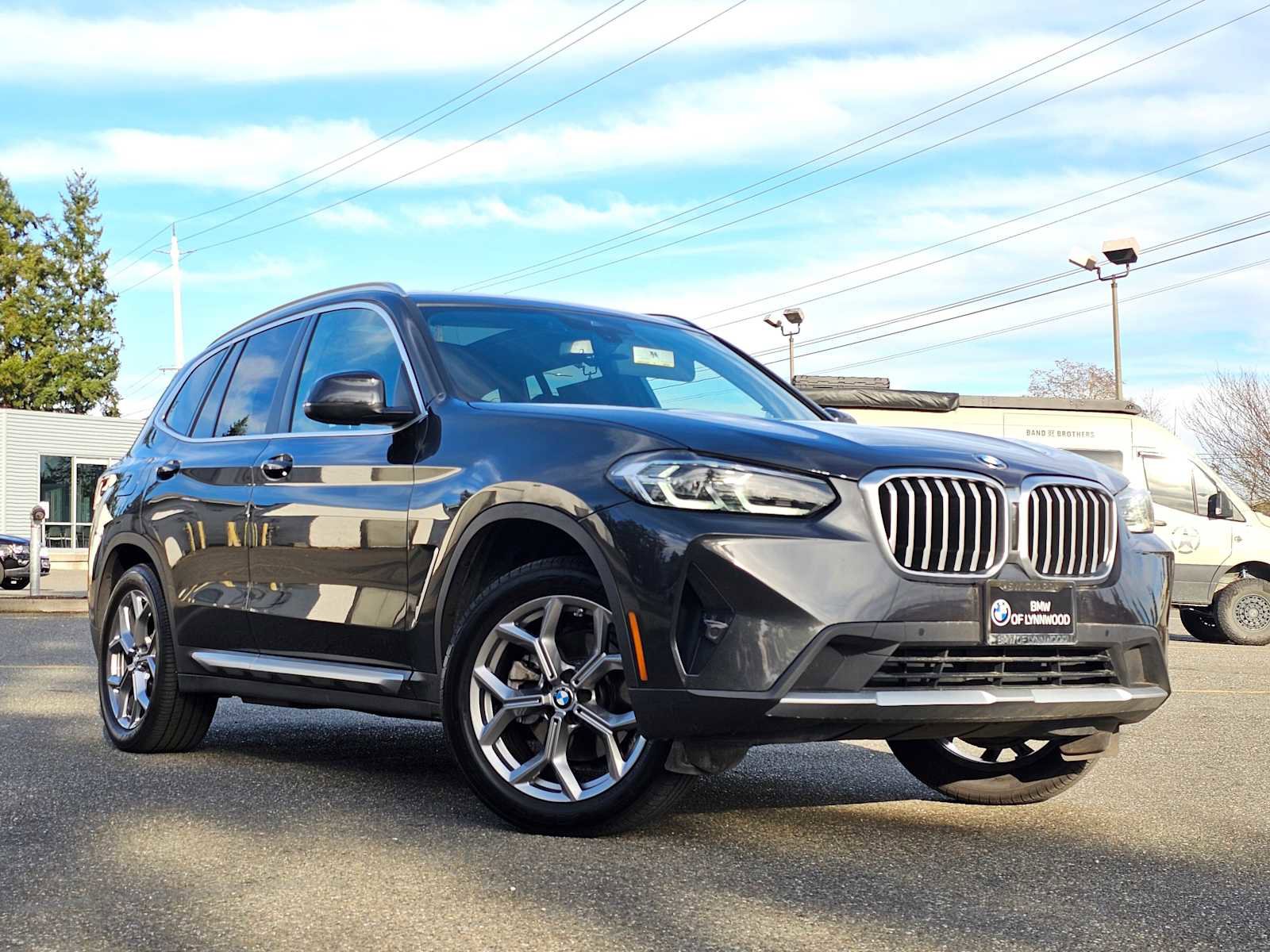 Used 2024 BMW X3 xDrive30i image 2