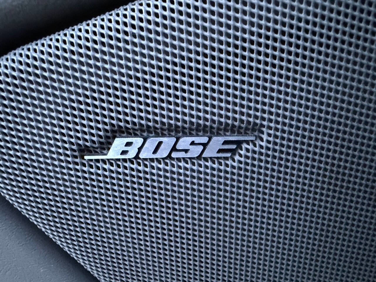 Used 2005 Chevrolet Suburban LS w/ Preferred Equipment Group image 32