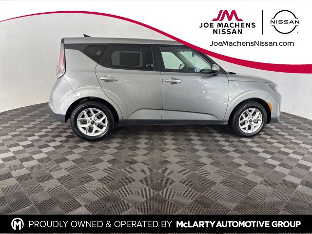 Used 2024 Kia Soul LX w/ Option Group 015 image 5