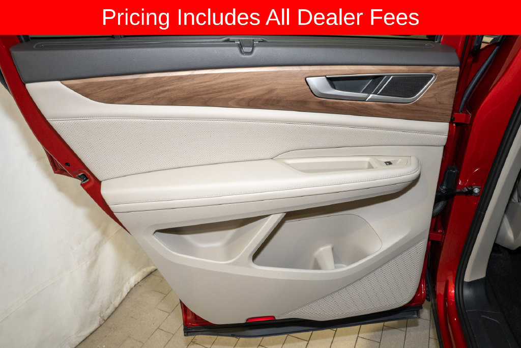Used 2024 Volkswagen Atlas SE w/ Panoramic Sunroof Package AWD/4WD image 11