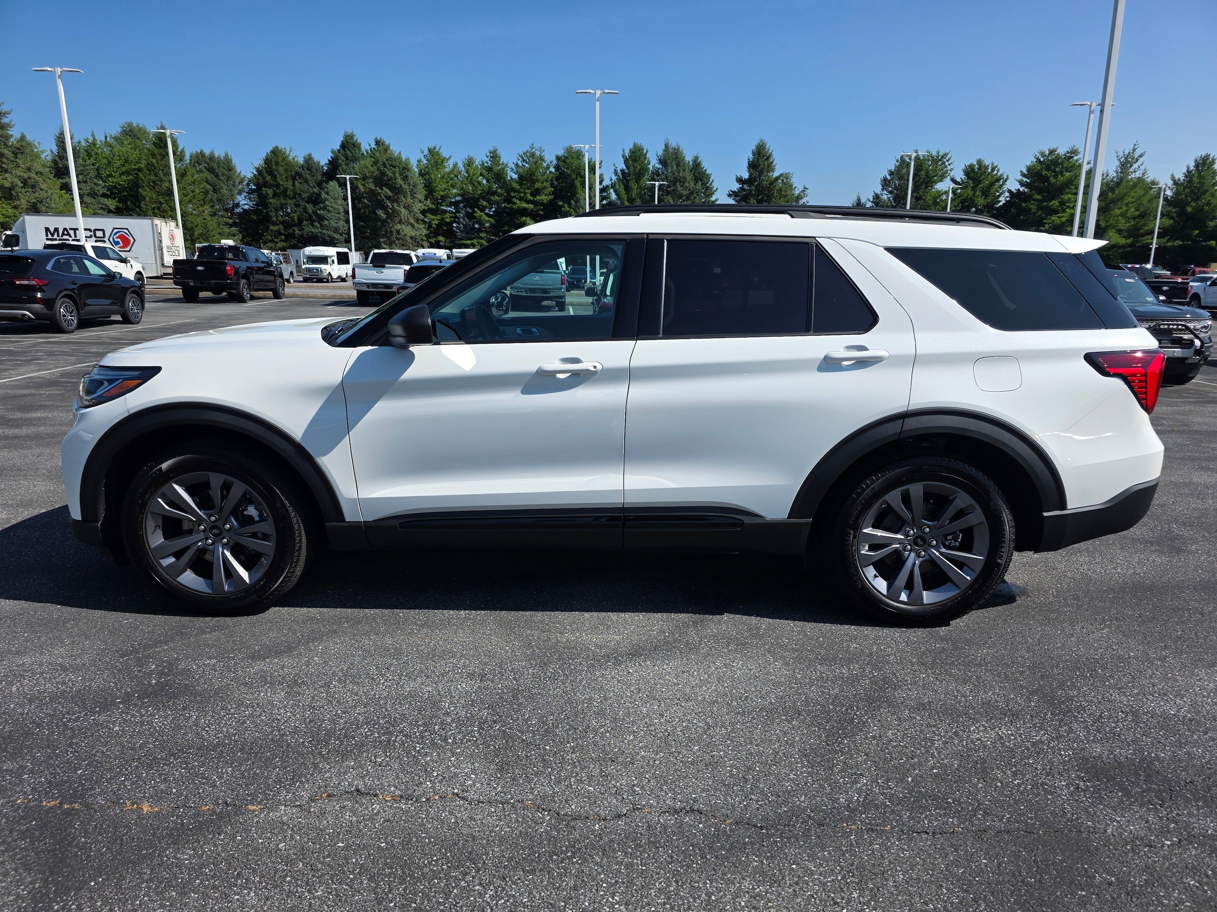 Used 2026 Ford Explorer Active w/ Active Comfort Package AWD/4WD video 2