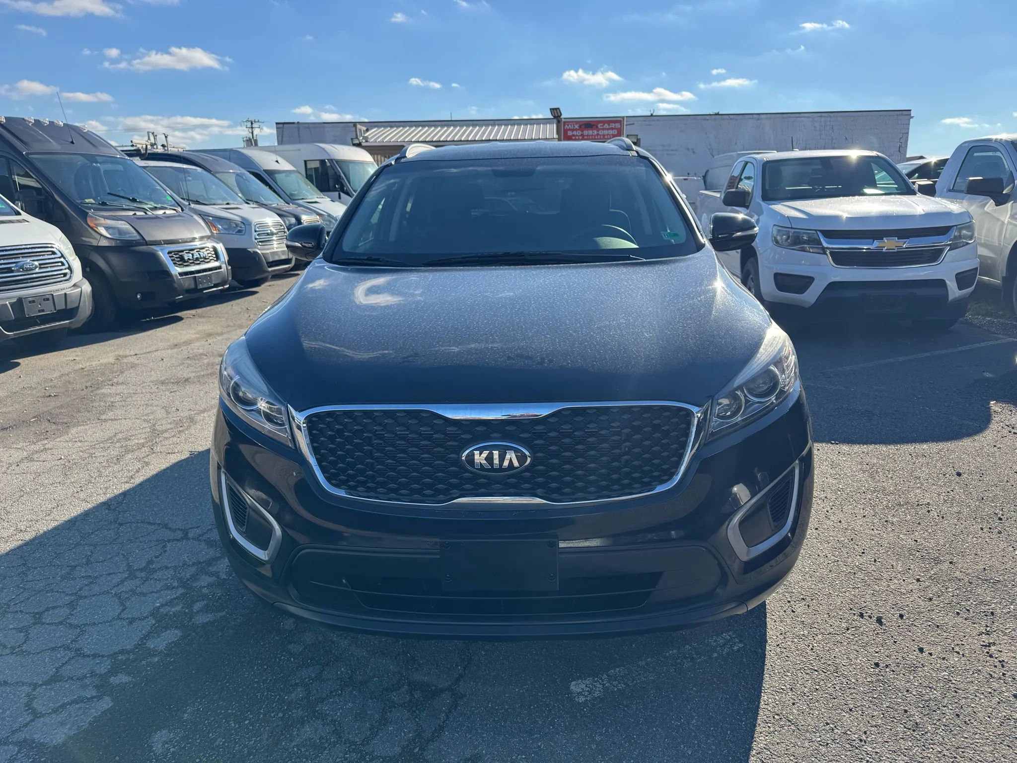 Used 2018 Kia Sorento LX Sport Utility 4D image 6