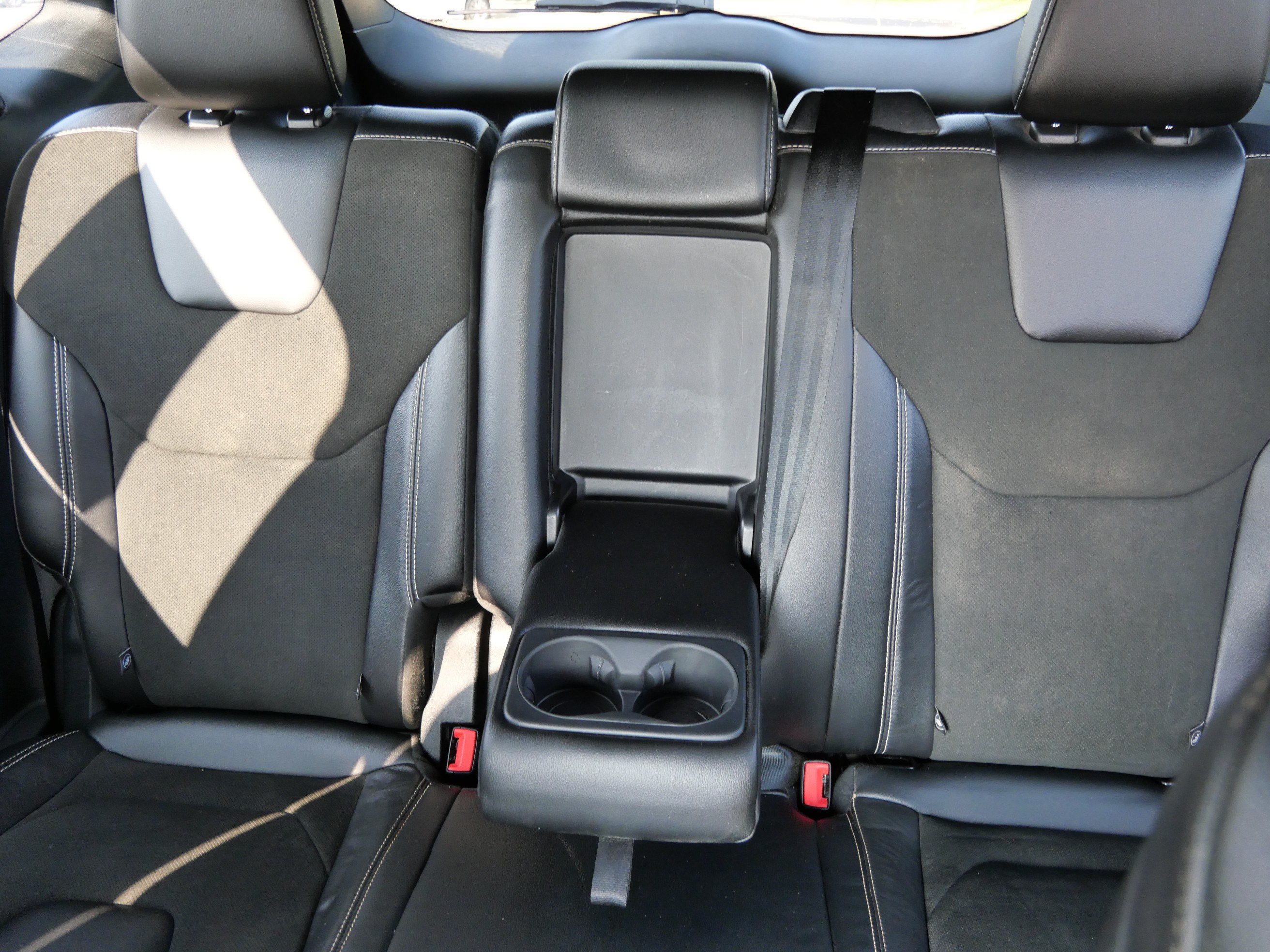 Used 2021 Ford Edge ST AWD/4WD image 13