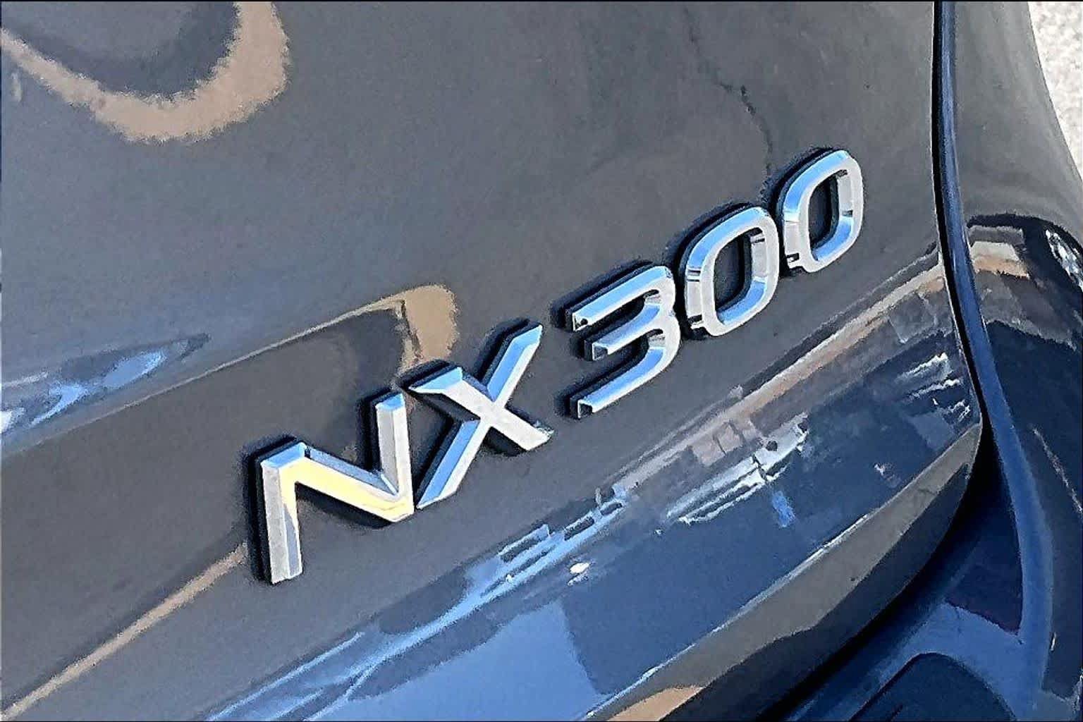 Used 2019 Lexus NX 300 FWD w/ Comfort Package image 9
