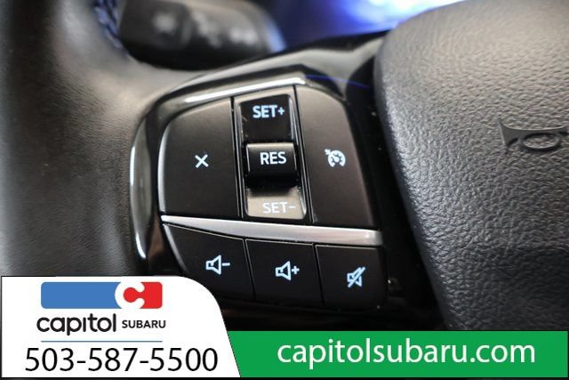 Used 2022 Ford Escape SEL w/ Technology Package FWD image 19