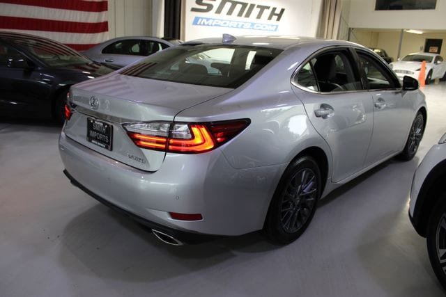 Used 2018 Lexus ES 350 w/ Premier Package FWD image 37