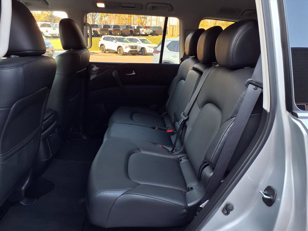 Used 2024 Nissan Armada SV image 12