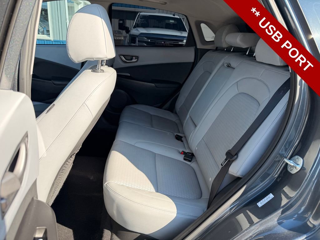 Used 2021 Hyundai Kona Limited image 16
