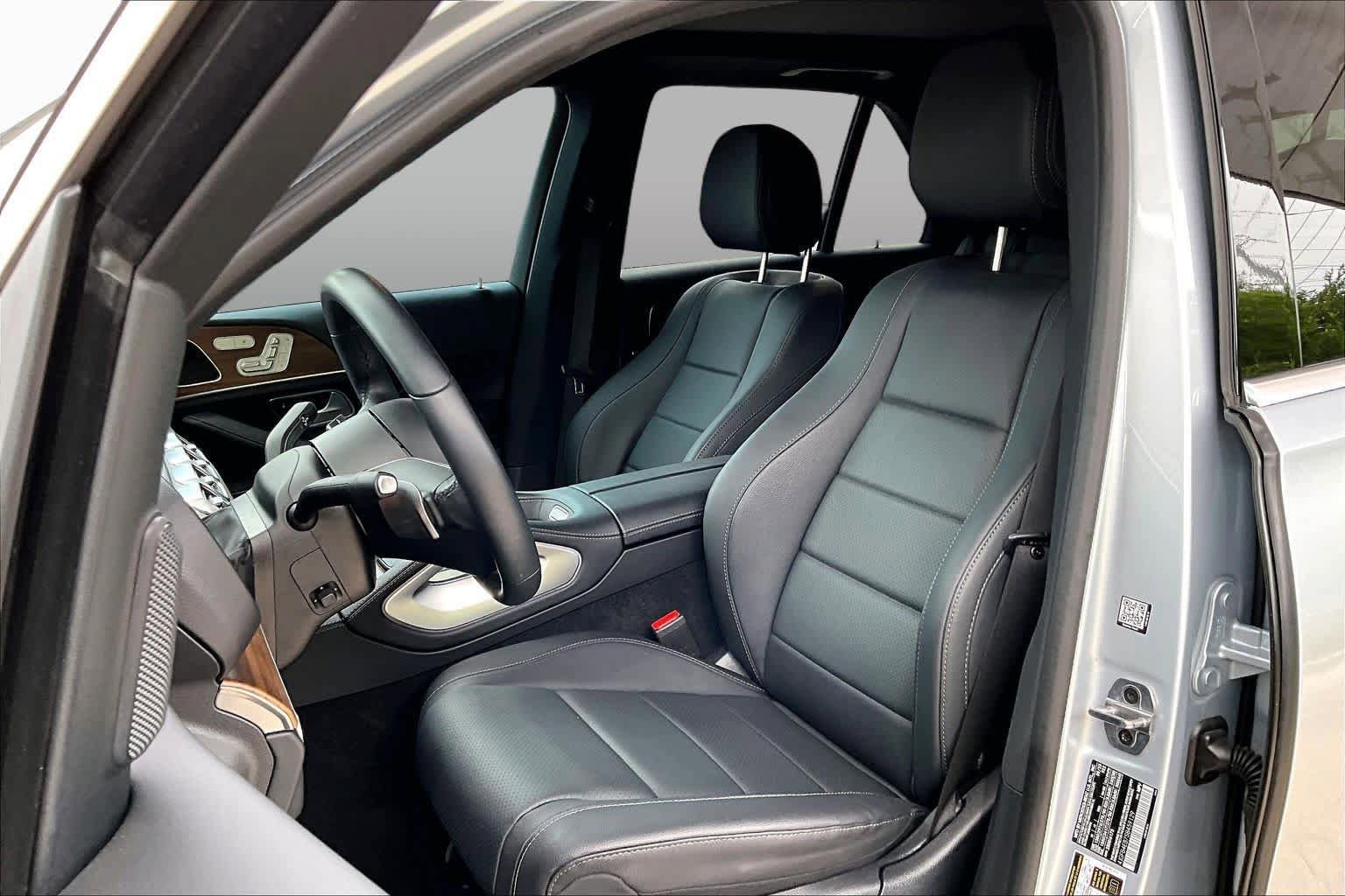 Certified 2025 Mercedes-Benz GLE 350 4MATIC image 8