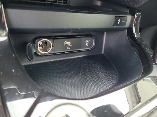 Used 2024 Kia Seltos SX AWD/4WD image 36