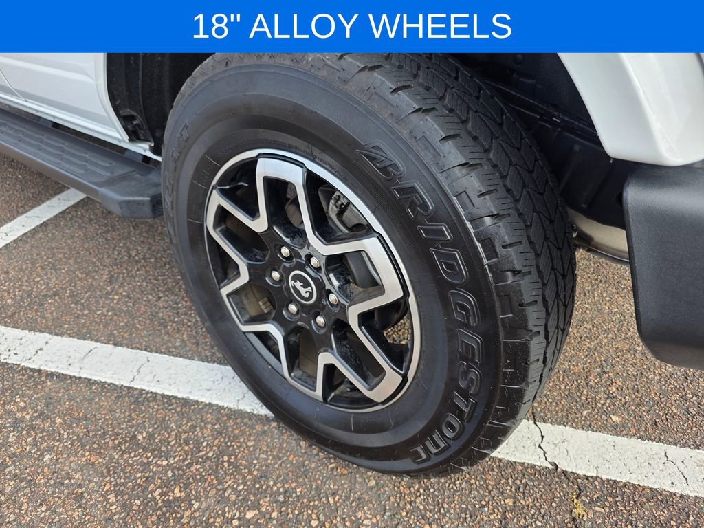 Used 2024 Ford Bronco Outer Banks image 32