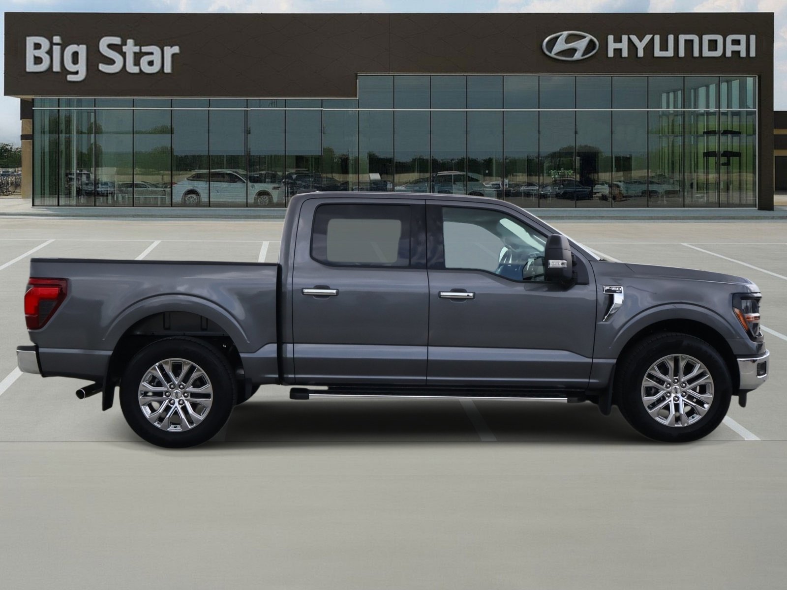 Used 2024 Ford F150 XLT w/ Equipment Group 303A High image 5