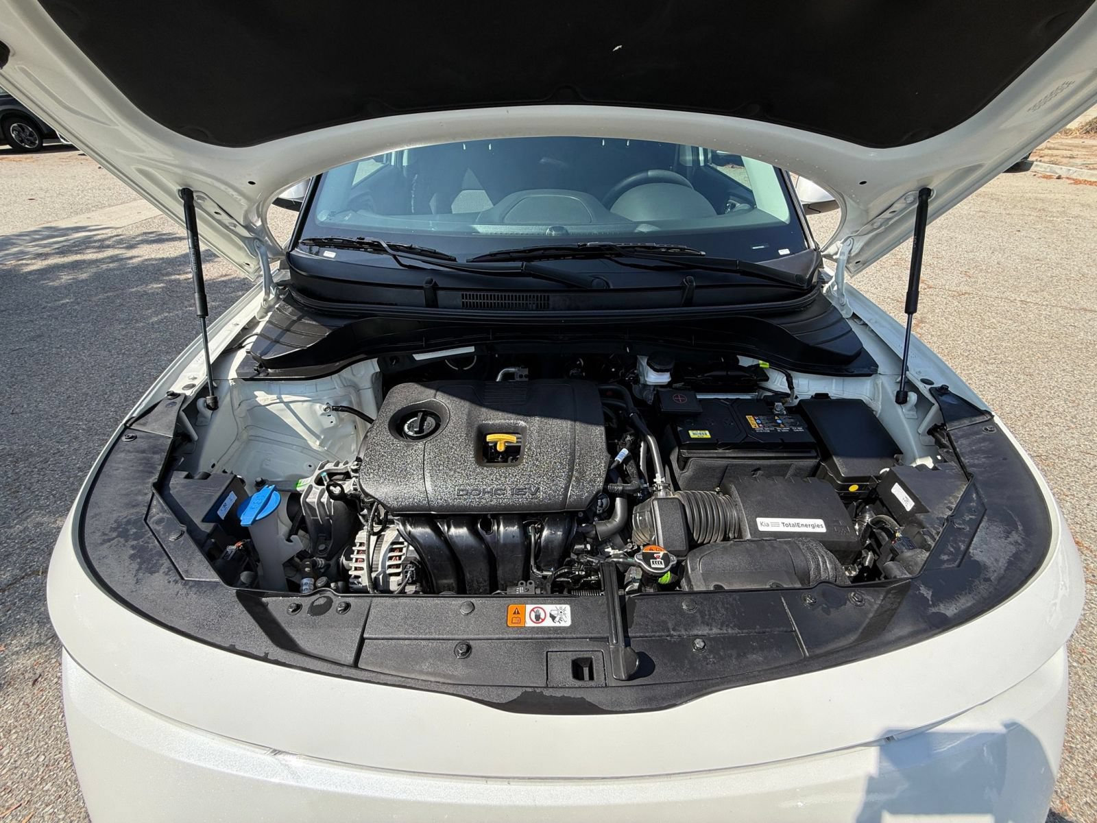 Used 2025 Kia Soul LX w/ LX Technology Package FWD image 28