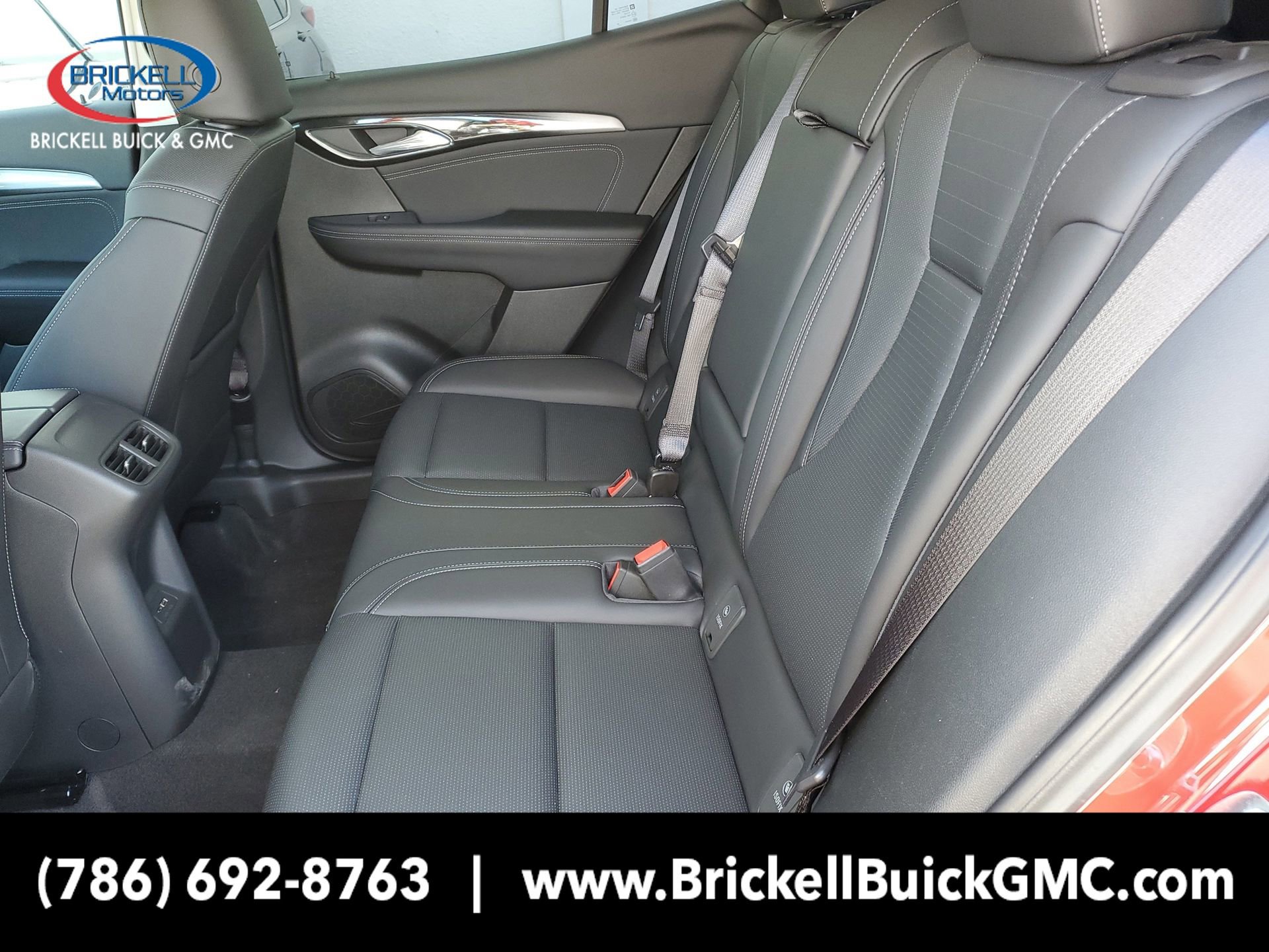 New 2025 Buick Envision Preferred image 12