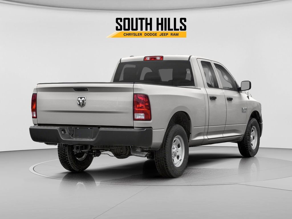 Used 2019 RAM 1500 Express w/ Express Value Package AWD/4WD image 2