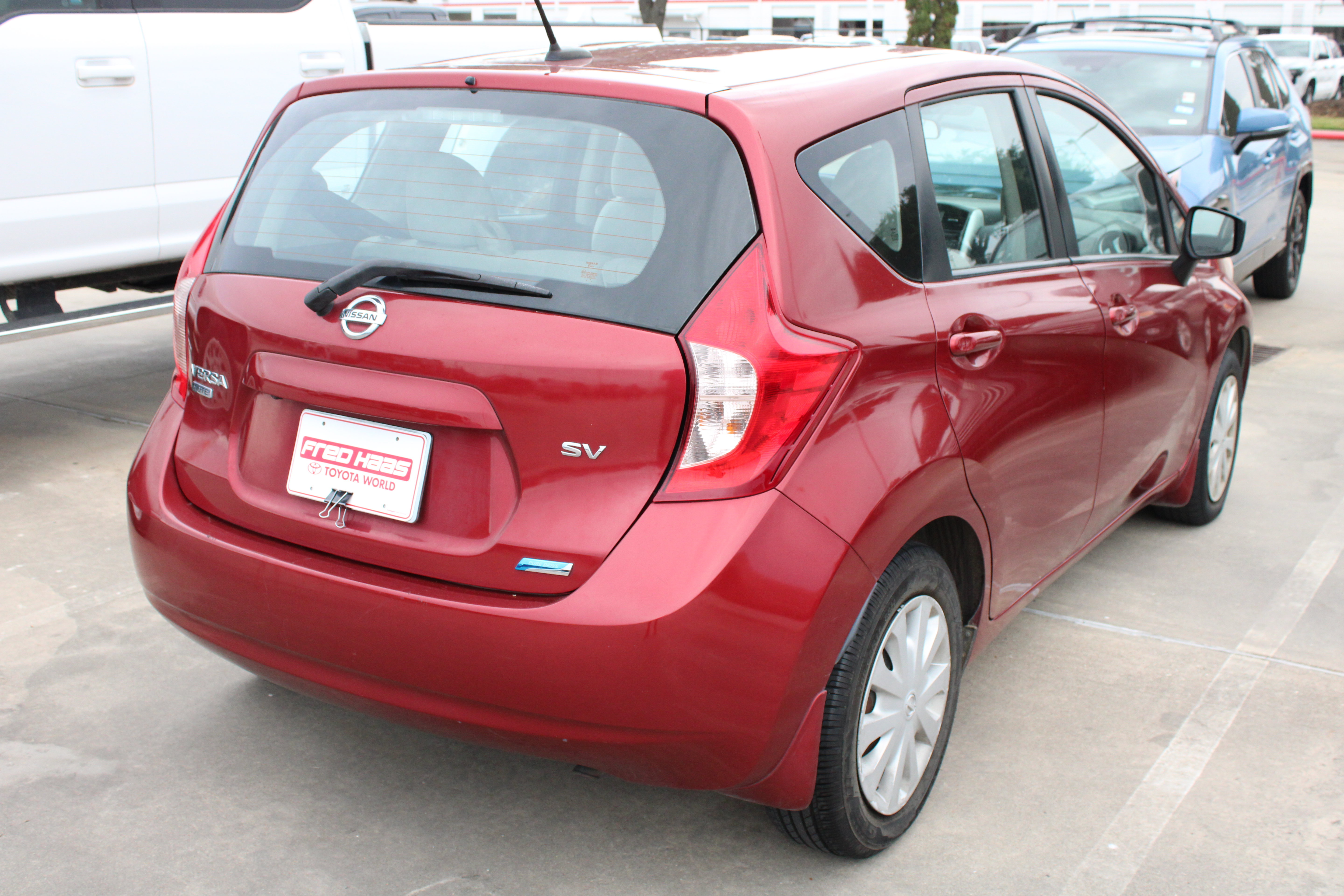 Used 2016 Nissan Versa Note SV FWD image 11