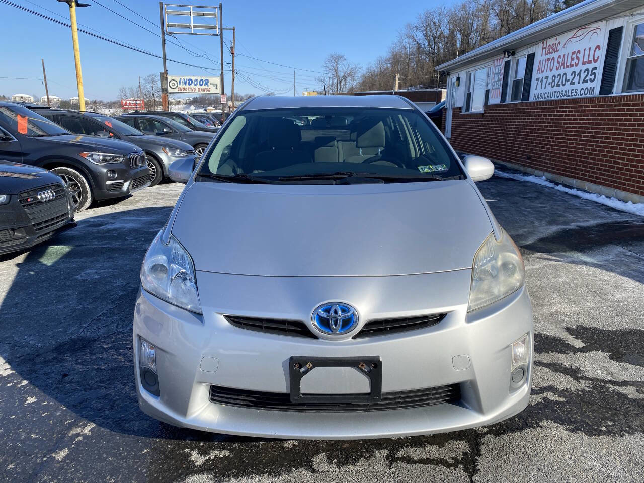 Used 2011 Toyota Prius Two image 2