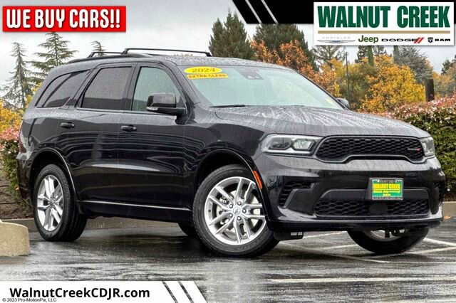 Used 2024 Dodge Durango GT image 1