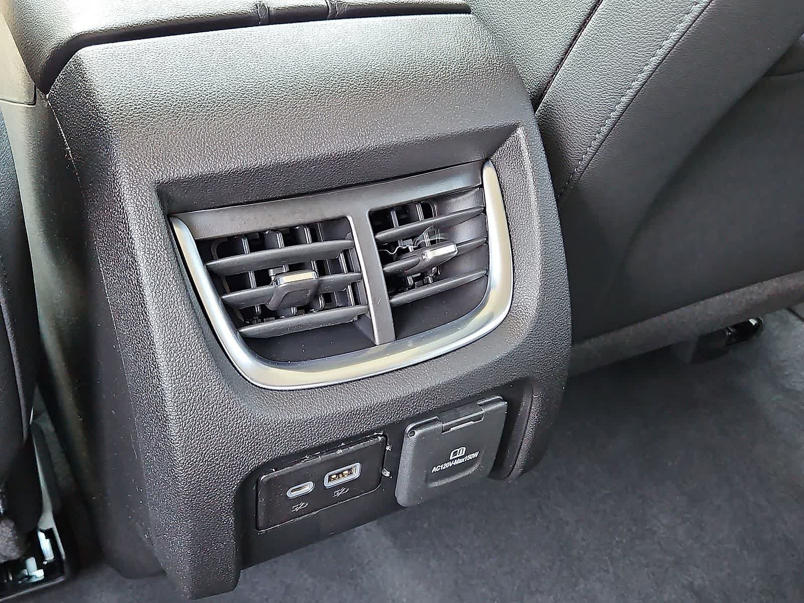 Used 2022 Chevrolet Blazer LT w/ Sound & Technology Package FWD image 27