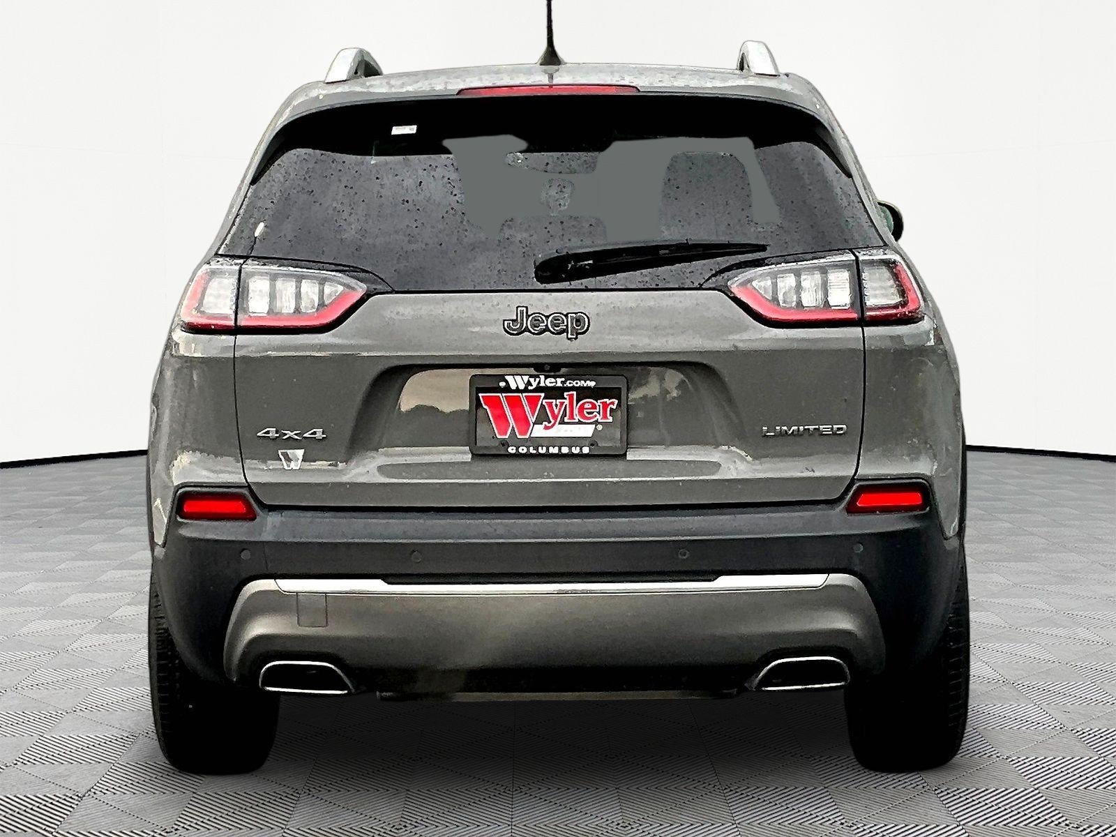 Used 2019 Jeep Cherokee Limited AWD/4WD image 5