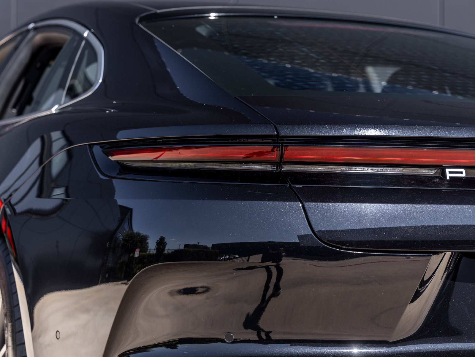 Certified 2025 Porsche Panamera image 13